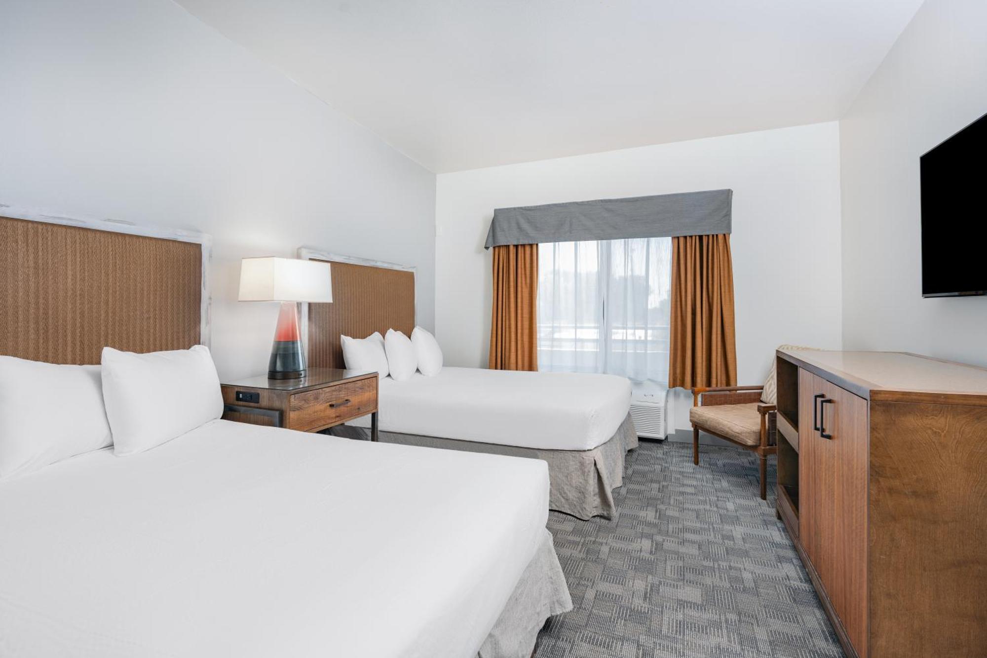 Ramada By Wyndham Bakersfield Hotel Luaran gambar