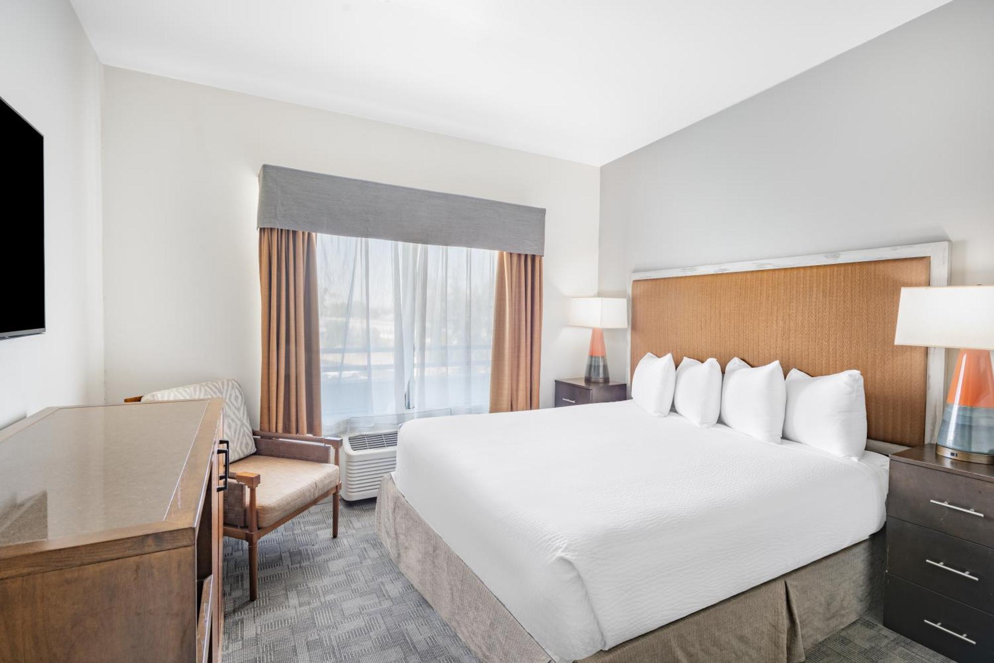 Ramada By Wyndham Bakersfield Hotel Luaran gambar